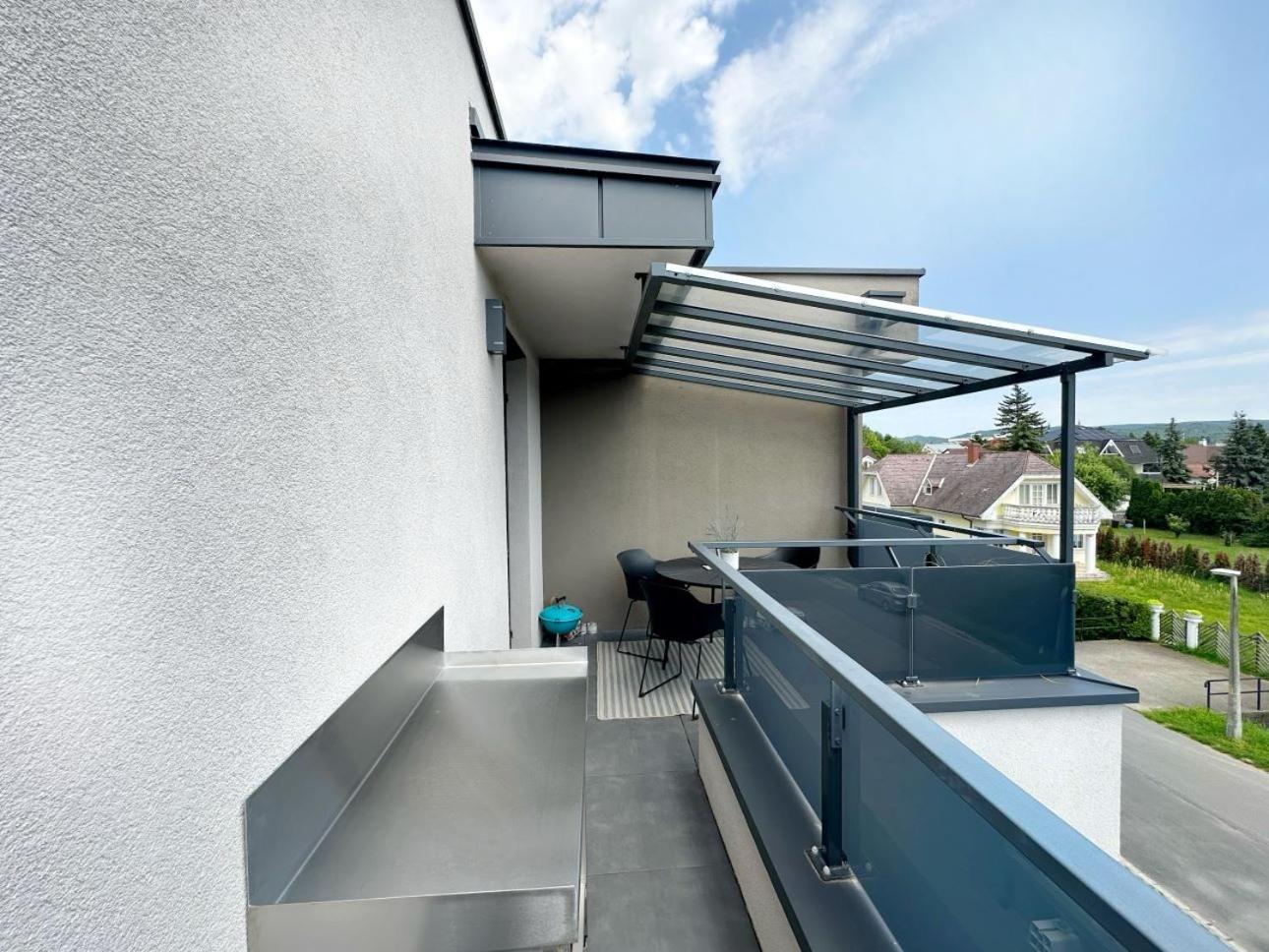Marina By Dora Appartement *